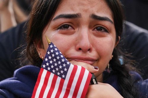 Phụ nữ Mỹ rủ nhau né đàn ông, không hẹn hò khi ông Trump chiến thắng