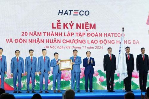 Tập đoàn Hateco nhận Huân chương Lao động hạng Ba
