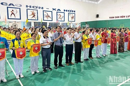 Sóc Trăng: Hơn 500 vận động viên tham gia Giải Vô địch các câu lạc bộ thể dục dưỡng sinh toàn quốc 2024