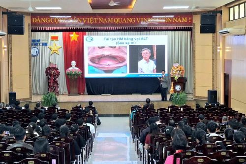 Trường Đại học Y – Dược, Đại học Huế cập nhật kiến thức chuyên sâu về nha khoa