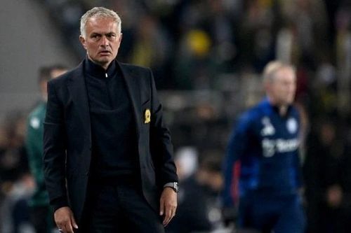 HLV Mourinho sắp tái xuất ở Ngoại hạng Anh?