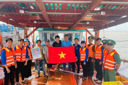 Chung tay lan tỏa tinh thần thượng tôn pháp luật cho cán bộ, nhân dân biên giới