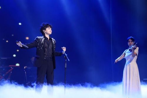 Đặc sắc chương trình nghệ thuật Live Concert 'Sayhi CaoPhuQuy'