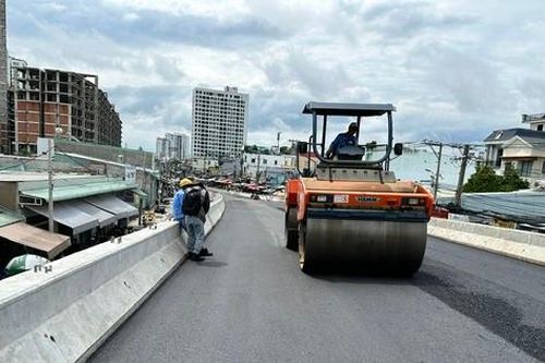 Cầu hơn 500 tỷ ở cửa ngõ phía nam TPHCM bao giờ thông xe?