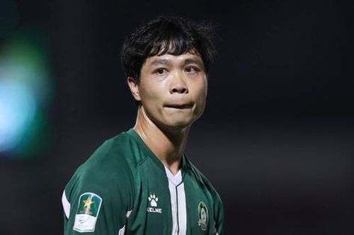 Công Phượng bị thay ra sớm trong chiến thắng của Bình Phước