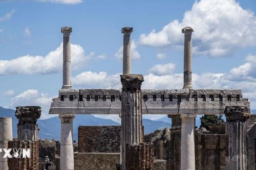 Italy giới hạn chỉ 20.000 người được tham quan khu di tích Pompeii mỗi ngày