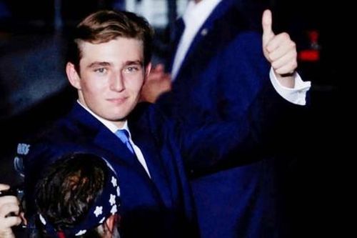 Cậu út 'cao kều' nhà Tổng thống Donald Trump khiến dân mạng phát cuồng