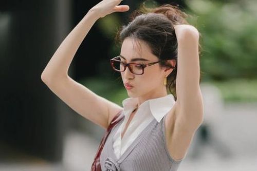 Nữ Hoàng Ayodhaya: Nữ diễn viên phim 18+ công bố có thai nhưng khán giả nghi ngờ bố đứa trẻ