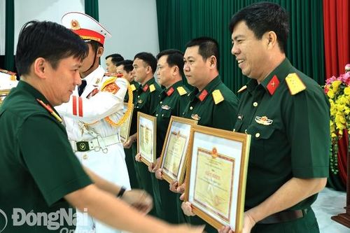 Đồng Nai tìm người giỏi cho quân đội
