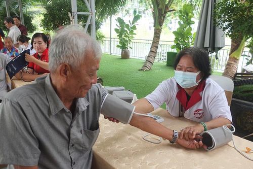 Chung tay vì người nghèo - Không để ai bị bỏ lại phía sau