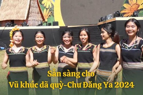 Sẵn sàng cho Chương trình nghệ thuật 'Vũ khúc Dã quỳ-Chư Đăng Ya 2024'