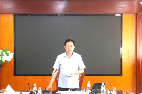 Thẩm tra các nội dung trình Kỳ họp thứ hai mươi tư HĐND tỉnh khóa XV, nhiệm kỳ 2021 – 2026