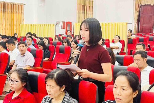 Tiếp xúc cử tri chuyên đề lĩnh vực giáo dục và đào tạo