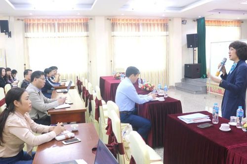 Gần 40 hội viên Hội Nhà báo được tập huấn nghiệp vụ 'Kỹ năng tuyên truyền đại hội đảng các cấp'