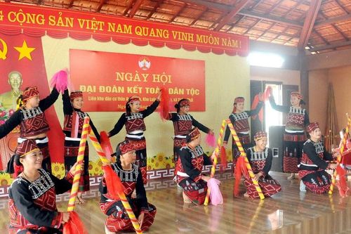 Phụ nữ An Thành thêm tự tin 'tỏa sáng'