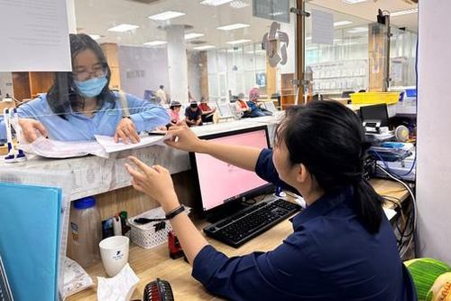 Bộ Tài chính nói về mức ngưỡng nợ thuế áp dụng tạm hoãn xuất cảnh