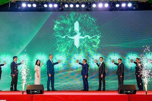 Tàu đô thị Nhổn – ga Hà Nội đón 2 triệu lượt khách sau 3 tháng, chính thức vận hành thương mại