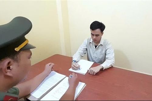 Khởi tố, bắt tạm giam đối tượng tuyên truyền chống phá Nhà nước