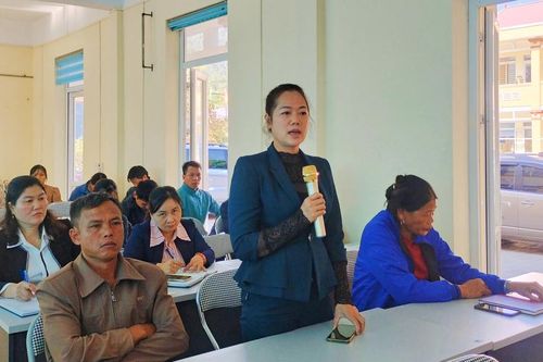 Tổ đại biểu HĐND tỉnh tiếp xúc cử tri xã Vân Trình, Đức Xuân (Thạch An)