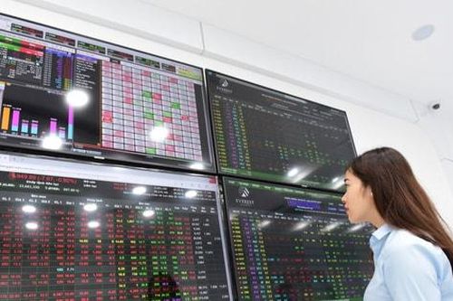 Tin tức đặc biệt trên báo in Hànôịmới ngày 9-11-2024