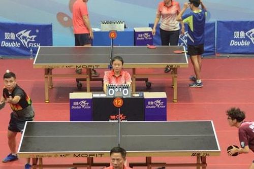 Giải bóng bàn tranh Cúp Báo Hànôịmới năm 2024: Tuyển thủ Nguyễn Đức Tuân và Nguyễn Duy Phong ghi tên mình vào chung kết