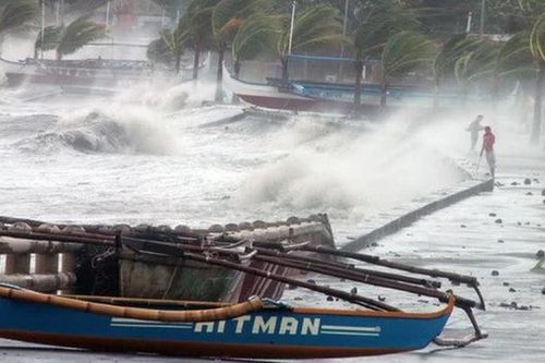 Bão số 7 giảm tốc, sẽ suy yếu thành vùng áp thấp khu vực Quảng Nam đến Bình Định