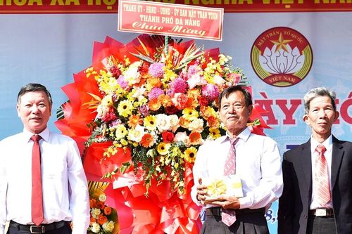 Đà Nẵng: Chủ tịch Ủy ban MTTQ Việt Nam thành phố dự Ngày hội Đại đoàn kết toàn dân tộc ở khu dân cư
