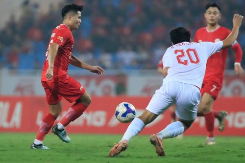 Văn Khang tỏa sáng, Thể Công Viettel vẫn bị Hà Tĩnh cầm hòa tại Mỹ Đình