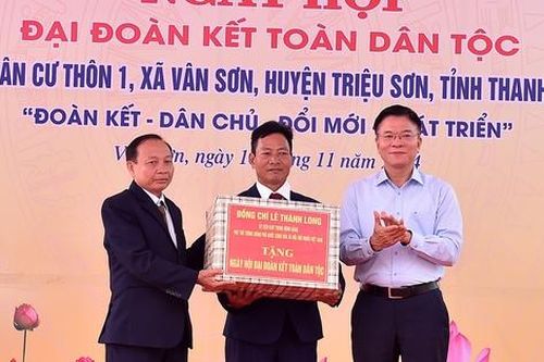 Phó Thủ tướng Lê Thành Long dự Ngày hội Đại đoàn kết toàn dân tộc tại Thanh Hóa