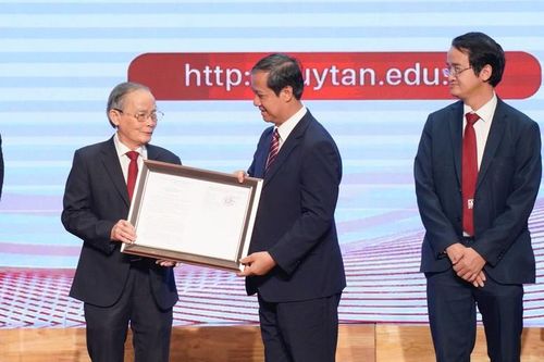 Trường đại học tư thục đầu tiên chuyển sang mô hình đại học