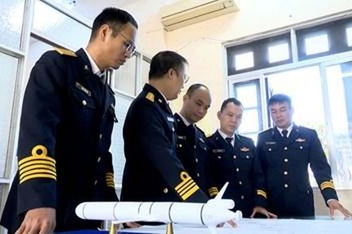 Thiết bị huấn luyện thủy âm sonar