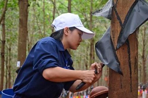 'Luyện tay nghề - Thi thợ giỏi' là nét đẹp truyền thống của Binh đoàn 15