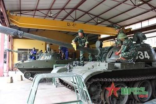 Bộ đội Xe tăng đam mê sáng tạo
