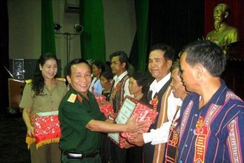 Trung tướng Nguyễn Trung Thu: Kiên trung thời chiến, nhân ái thời bình - Bài 3: Tấm lòng nhân ái của vị tướng (tiếp theo và hết)