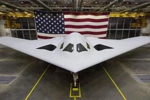 Máy bay B-21 Raider - 'Lỗ đen' ngân sách mới của Lầu Năm Góc?