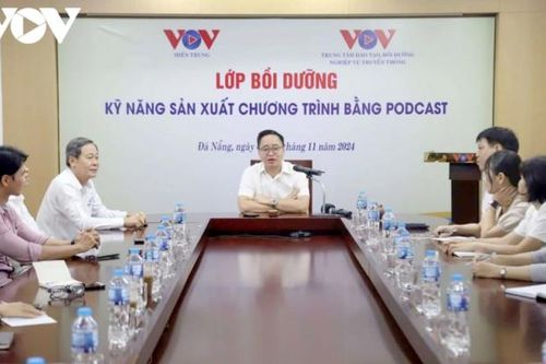 Podcast trở thành xu hướng rất phổ biến, cơ hội để nâng cao vị thế của các đơn vị phát thanh