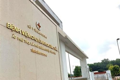 Chợ trăm tỷ vắng tiểu thương