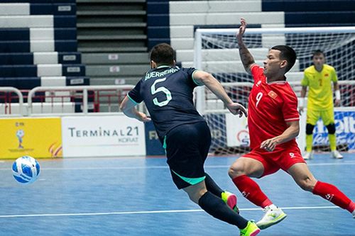 Truyền thông Đông Nam Á phát sốt vì trận thắng của đội tuyển Futsal Việt Nam; Man City thua trận thứ tư liên tiếp