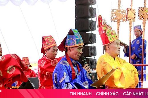 Trang trọng Lễ giỗ Đức thánh Hoàng Mười – đền Chợ Củi