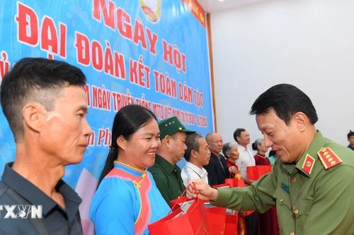 Quy tụ sức mạnh đoàn kết, không để ai bị bỏ lại phía sau