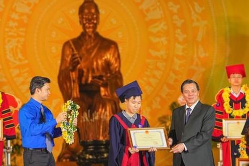Một địa phương chi gần 1,4 tỷ đồng khen thưởng học sinh, sinh viên xuất sắc