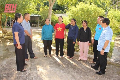 Xây dựng 'tế bào' của Đảng trong sạch, vững mạnh