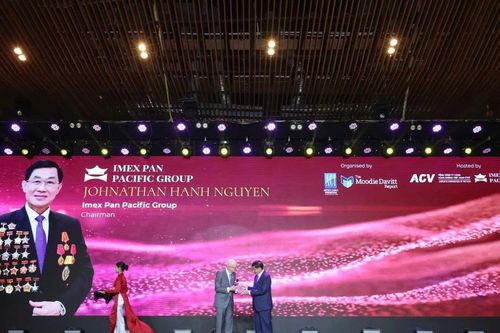 Ông Johnathan Hạnh Nguyễn nhận 'Giải thưởng Trinity 2024 vì những đóng góp xuất sắc cho ngành hàng không'