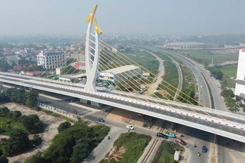 Vĩnh Phúc: Cầu vượt đường sắt 487 tỉ đồng sắp hoàn thành