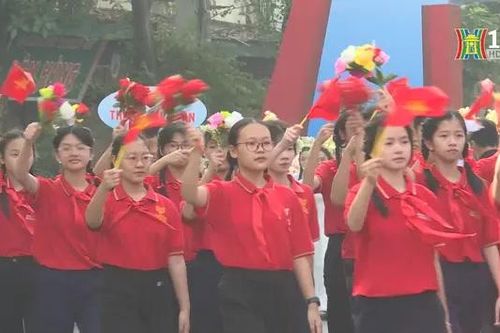Ngày hội ngành giáo dục 'Hành khúc học sinh Thủ đô'