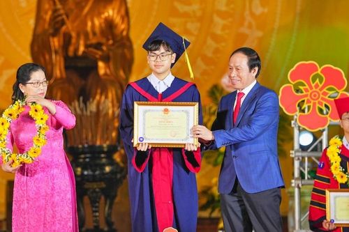 Hải Phòng biểu dương, tôn vinh 139 học sinh, sinh viên xuất sắc tiêu biểu năm 2024