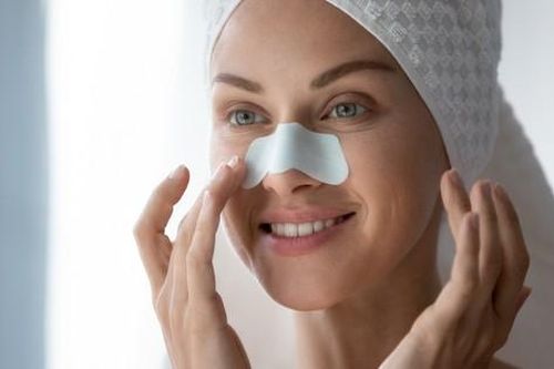 Sử dụng miếng dán mũi có an toàn không?