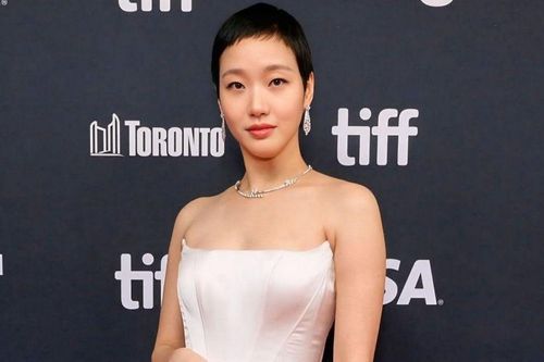 Kim Go Eun lột xác ngỡ ngàng