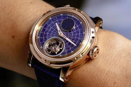 'Vũ trụ' 176.000 USD trên cổ tay