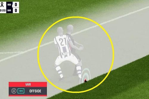 Trọng tài mắc sai lầm không tưởng khiến Barca bại trận